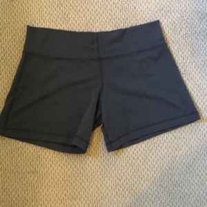 Lululemon grey shorts